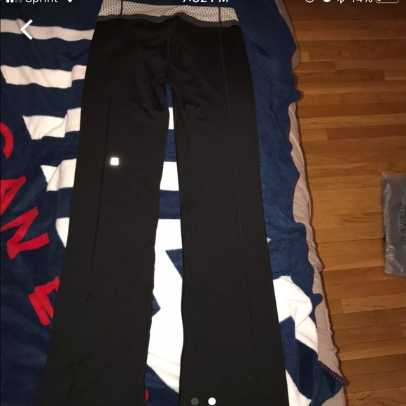 Victoria’s Secret sport yogas - Picture 2 of 2